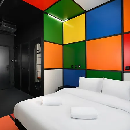 بيت شباب Jo&joe